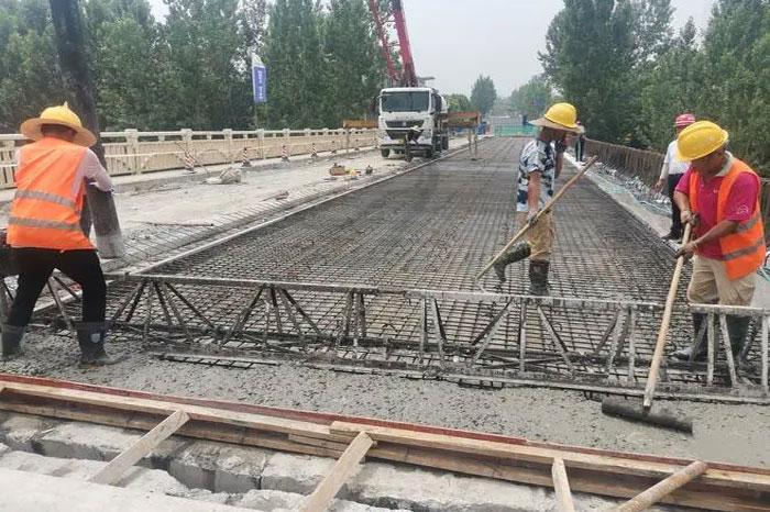 **县农村公路危桥改造工程